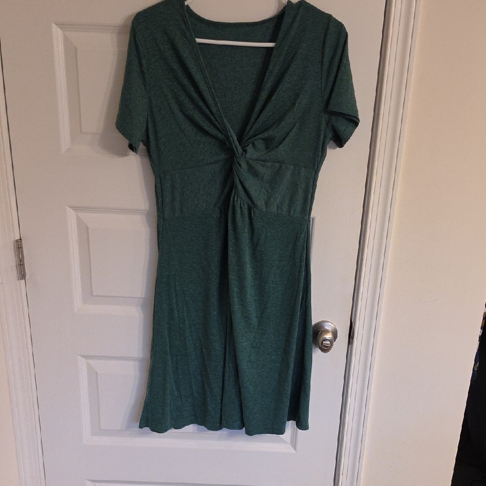 Elegant Green Knot-Front Dress